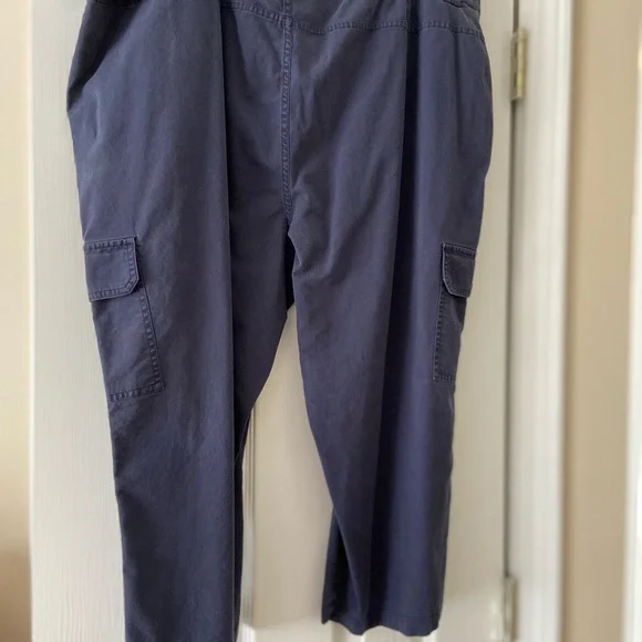 3 Pair of Ralph Lauren Women’s Capris Sz 20W Blue, Khaki, Olive - Picture 2 of 16